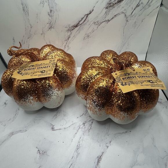 NWT set of glitter orange and white pumpkins - Picture 7 of 9